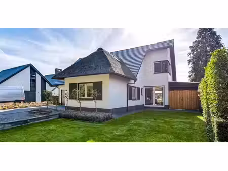 villa à vendre à neerpelt pour € 675.000 avec 5 chambres à coucher