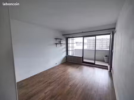 studio 1 pièce 21 m²