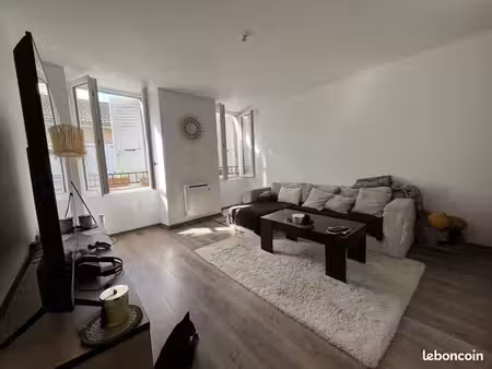 triplex 3 pièces 80 m²