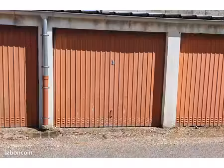 garage à louer