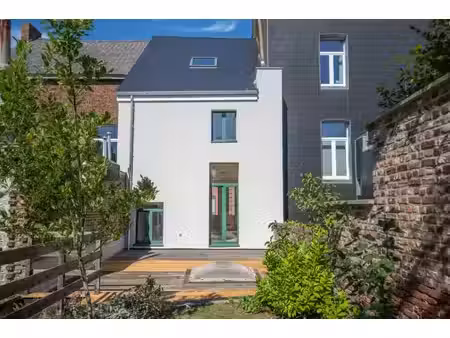 duplex à louer avec terrasse et jardin   nivelles (vbe77262)
