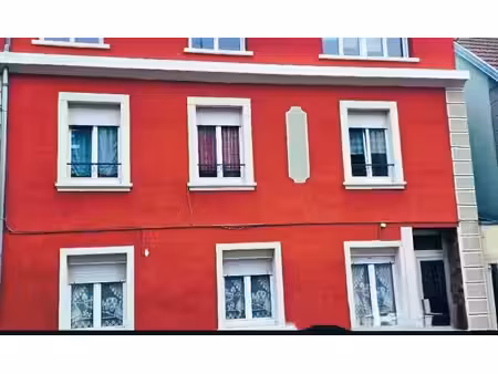 immeuble et maison à rénover  à repenser entièrement sur un seul lot