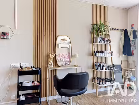 vente esthétique  coiffure 35 m²