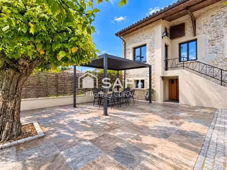 maison pierre de 120 m2