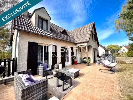 t6 sur 3 niveaux;sous sol sur toute la surface 5 chambres tout confort climatisation terra