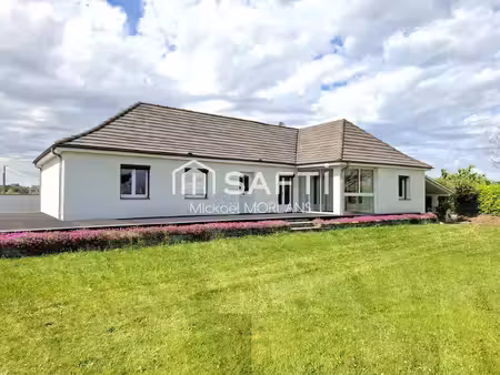 maison de plain pied 135m2  5 pièces dont 4 chambres