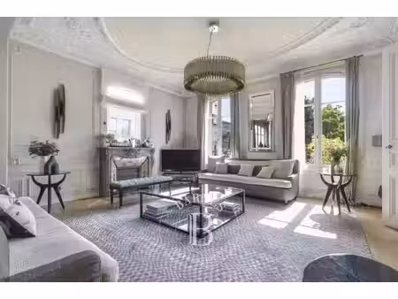 maison de luxe à vendre dans le quartier daumesnil