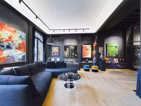 maison de luxe à vendre dans le quartier centre