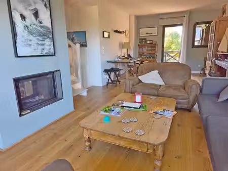 maison de luxe à vendre dans le quartier quelmer-château malo