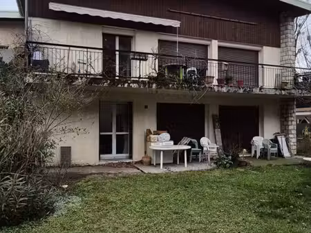 maison de luxe à vendre à sassenage