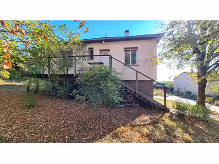 maison sur les hauteurs de meyssac