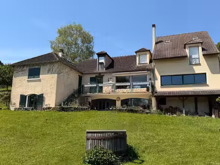 propriété rare sur 9500 m² - 10 mn de la ferté sous jouarre.