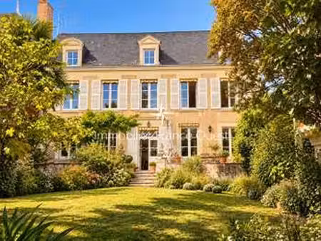 vente maison à angers (49000) : à vendre / 280m² angers
