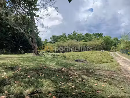 terrain constructible neuf à vendre