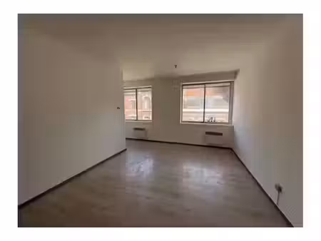 appartement à louer à rue astrid 7 péruwelz (vbe77335)