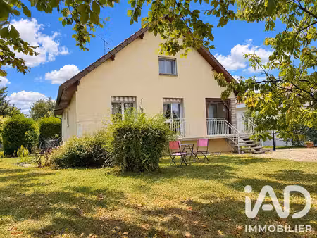 maison à saint-jean-sur-moivre (51240)