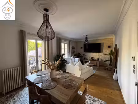 maison montataire en pierre et brique ? 4 chambres ? sous-sol total