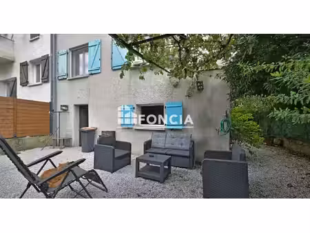 les grisettes - lumineuse maison t5 de 106 m² avec jardin et garage