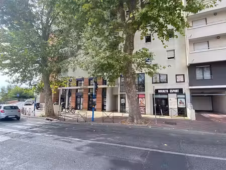 location bureau montpellier 180 m²