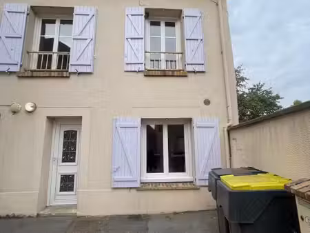 location appartement 3 pièces 56m² chailly en brie 77120