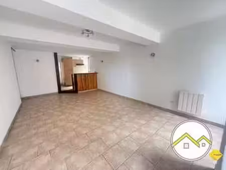 location appartement 2 pièces à ombrée d'anjou (49420) : à louer 2 pièces / 54m² ombrée d'