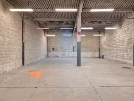 location local d'activités neuilly sur marne 783 m²