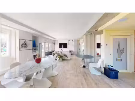 vente maison 7 pièces  212.00m²  smarves