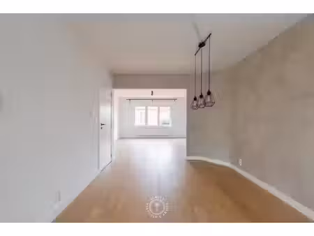 modern triplex-appartement met 3 slaapkamers