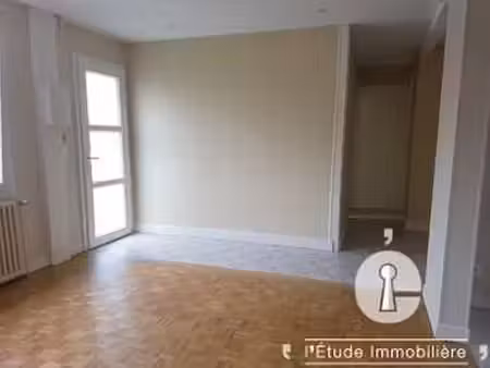 vente maison à laval (53000) : à vendre / 83m² laval