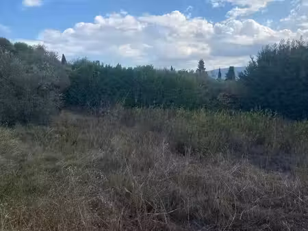 vente terrain neuf 700m2 pourrières - 250000 € - surface privée