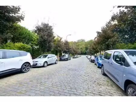 appartement à vendre avec terrasse et jardin   laeken (vbe76902)