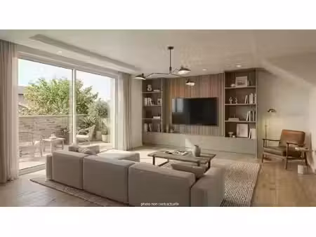 trévoux - duplex de 83 m² avec terrasse de 25 m² + 1 garage + 2 parkings
