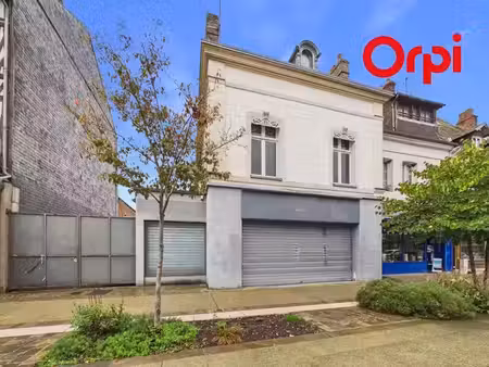 vente immeuble 5 pièces 700 m² à orbec (14290)  107 000 €