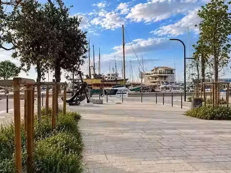 vente immeuble 408.58 m² à le grau-du-roi (30240)  1 260 000 €