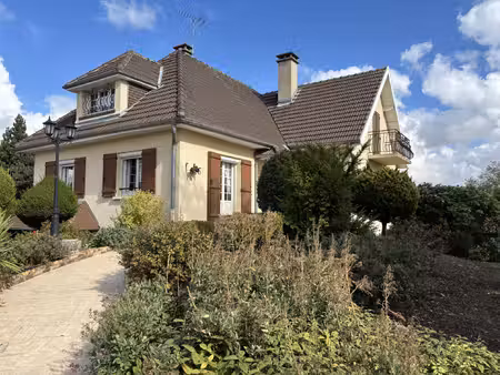 maison à tours sur marne avec sous sol et jardin