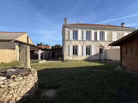 maison 5 pièces 137 m² à vendre / acheter tonnay-boutonne 17380 ? | era immobilier