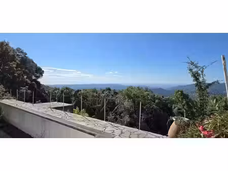 spéracèdes : villa avec vue mer panoramique et permis de construire accordé pour une exten