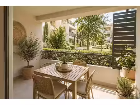 vente appartement 4 pièces 83 m² à ollioules (83190)  350 000 €