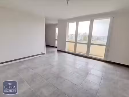appartement à louer 4 pièces 69.31 m² - laon (02) - 714€