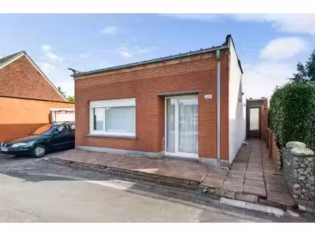 huis te koop in zandvliet met 2 slaapkamers