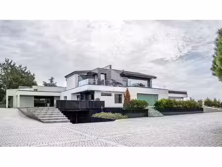 maison 8 pièces 740 m² à vendre / acheter fontainebleau 77300 ? | era immobilier