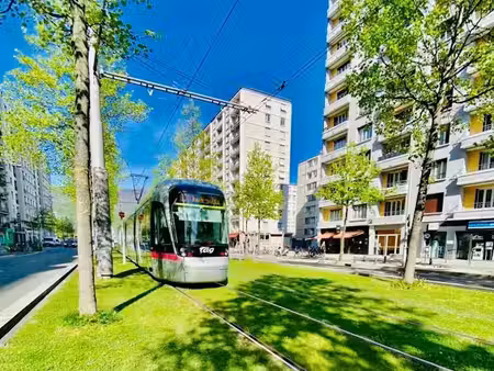 vente appartement 1 pièce 28 m² à grenoble (38000)  67 000 €