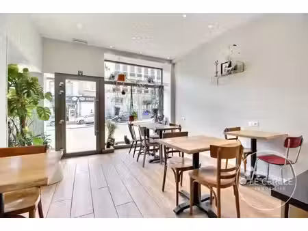 surface commerciale à vendre à rue hamoir 21 la louvière (vbe77067)