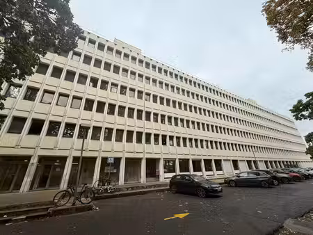 location local professionnel 1 355m² villeurbanne 69100