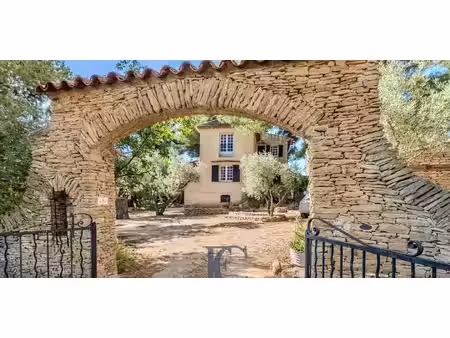 maison avec jardin et terrasse saint-cyr-sur-mer (83)