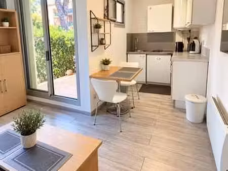 vente appartement t1 à fréjus (83370) : à vendre t1 / 26m² fréjus