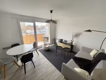 le saint-maurice - appartement t2 meublé avec terrasse