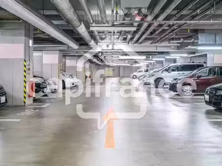 location parking 12 m² à chatillon (92320)  100 €