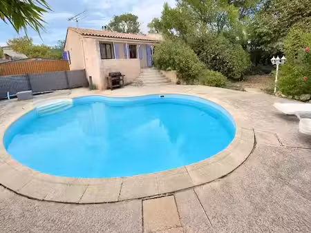location maison 4 pièces 80 m² à la fare-les-oliviers (13580)  1 580 €