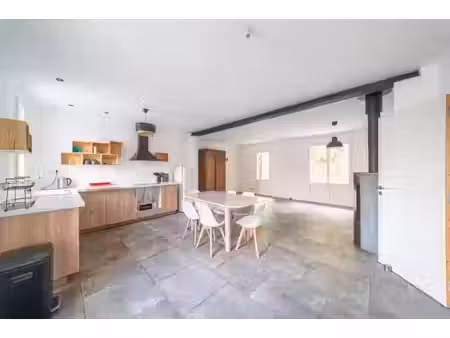 location meublée maison 4 pièces 112.97 m² à sainte-eulalie-en-born (40200)  950 €